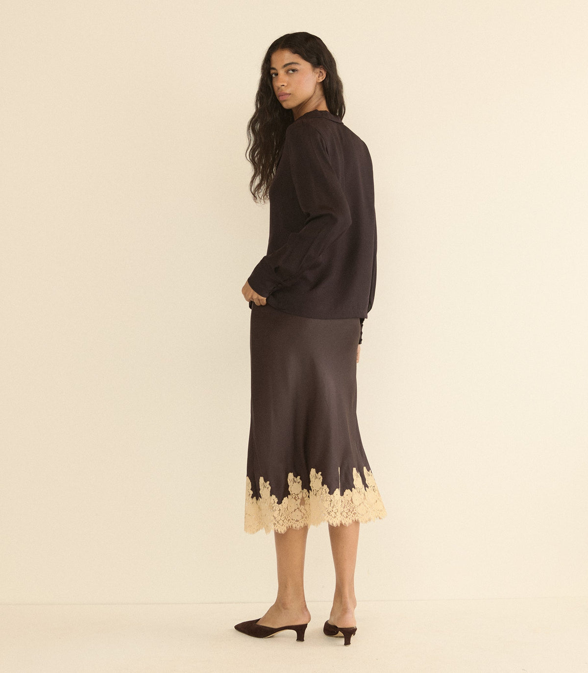 Elowen Skirt in Equestrian Brown with Cream Lace - view 6