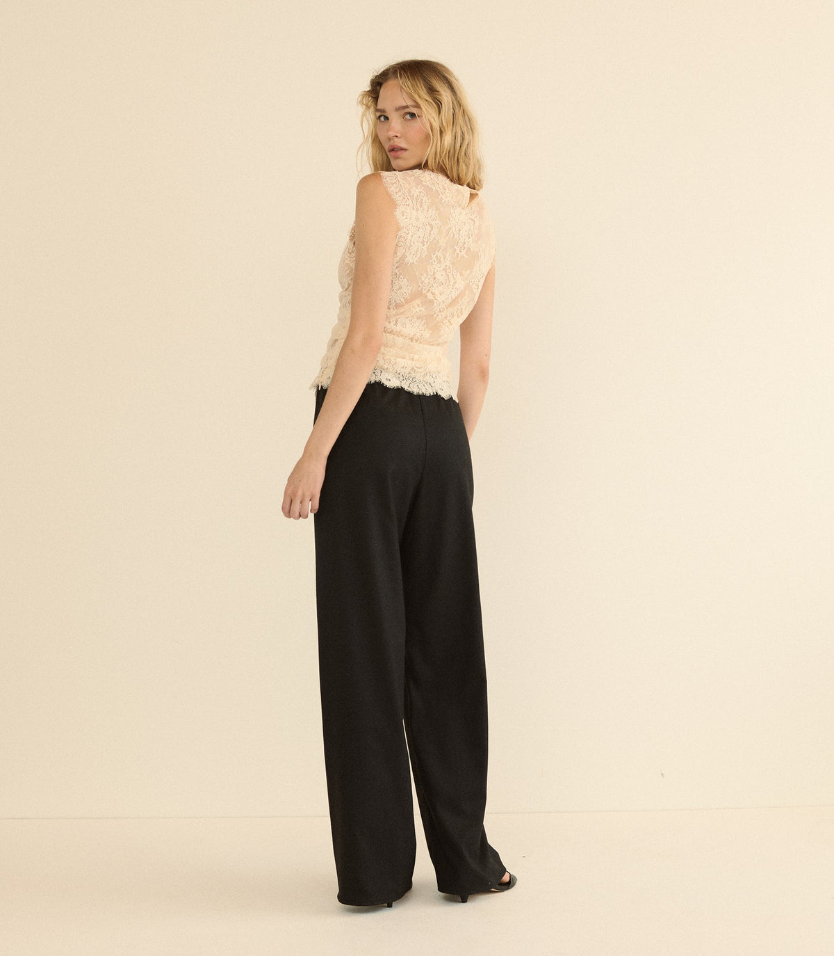 Lavona Pant in Dark Charcoal - view 7